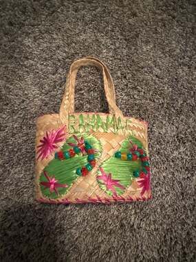 Vintage Bahamas Woven Straw Raffia Mini Tote Bag with Flip Flop Bead Detail